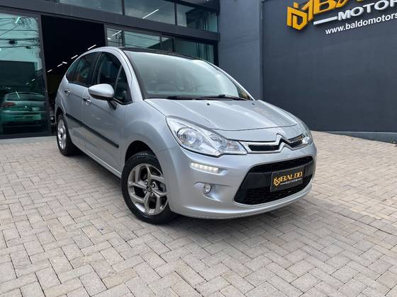 CITROËN C3 1.6 VTI 120 FLEX TENDANCE EAT6 CITROËN C3 1.6 VTI 120 FLEX TENDANCE EAT6